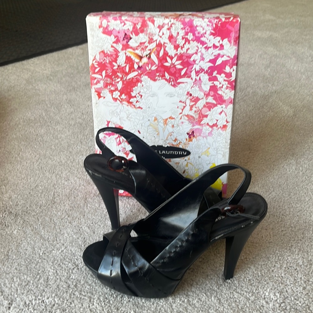 Chinese Laundry Open Toe heels size 9